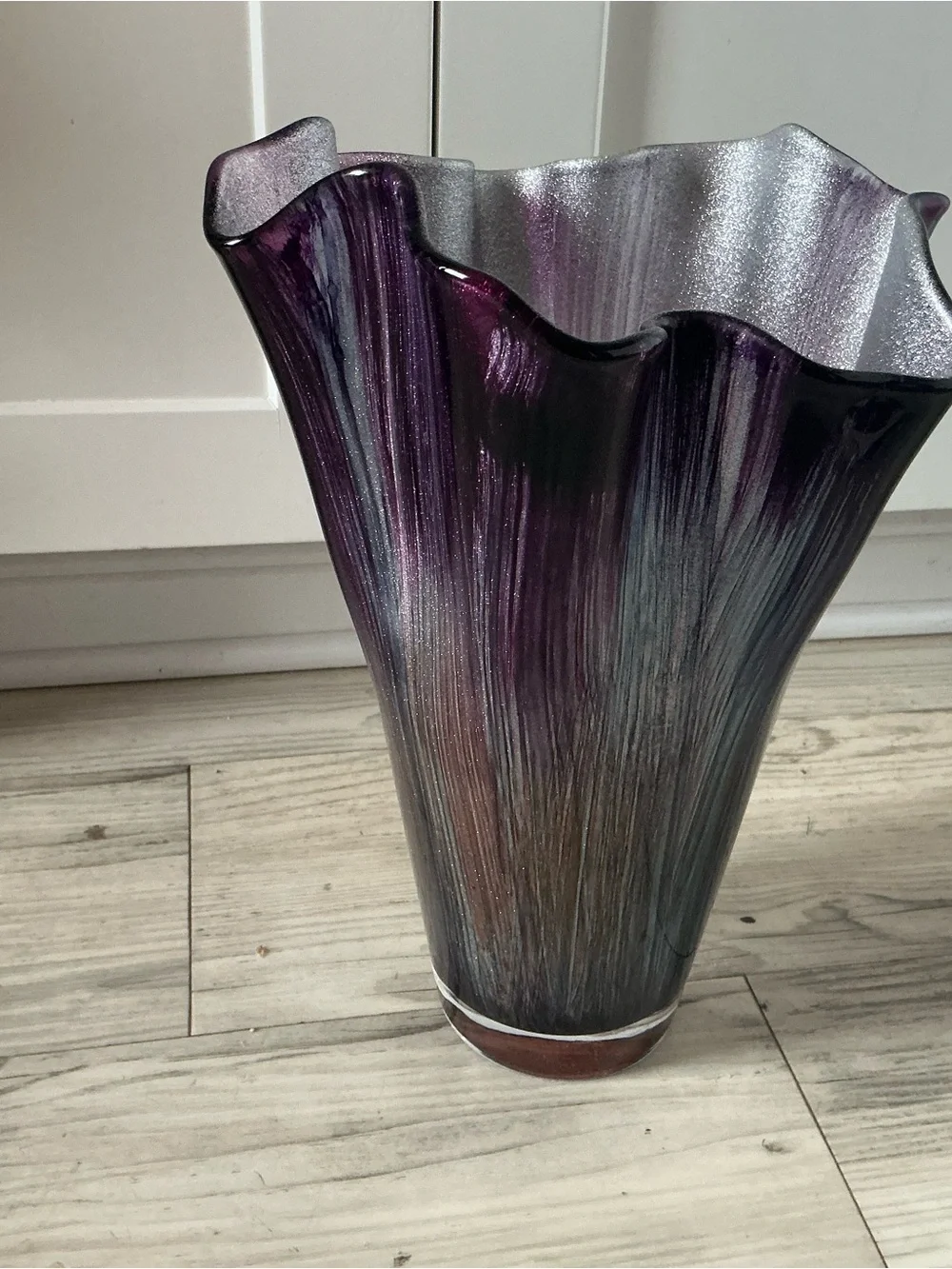 Vtg Murano handkerchief art glass vase purple with green metallic 14.5”